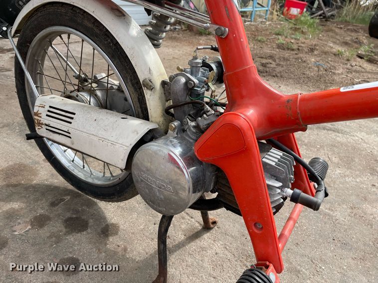 image for item MS9769 (2) 1979 Honda Express bicycles