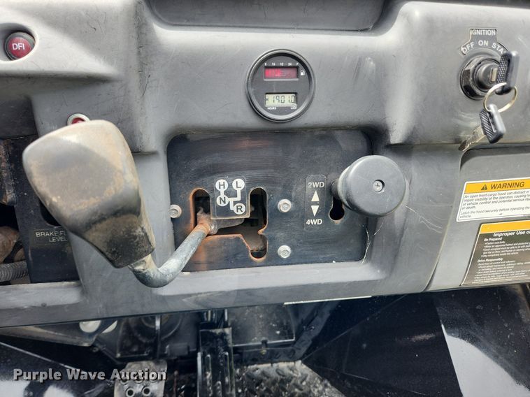 image for item MW9760 2017 Kawasaki Mule 4010  utility vehicle