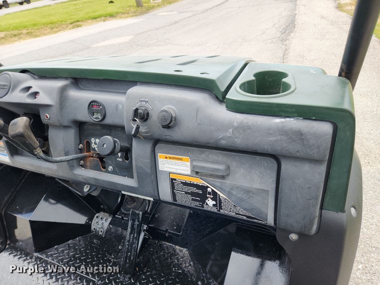image for item MW9760 2017 Kawasaki Mule 4010  utility vehicle