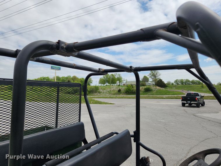 image for item MW9760 2017 Kawasaki Mule 4010  utility vehicle