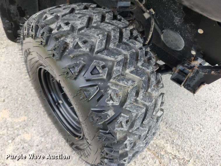 image for item MW9760 2017 Kawasaki Mule 4010  utility vehicle