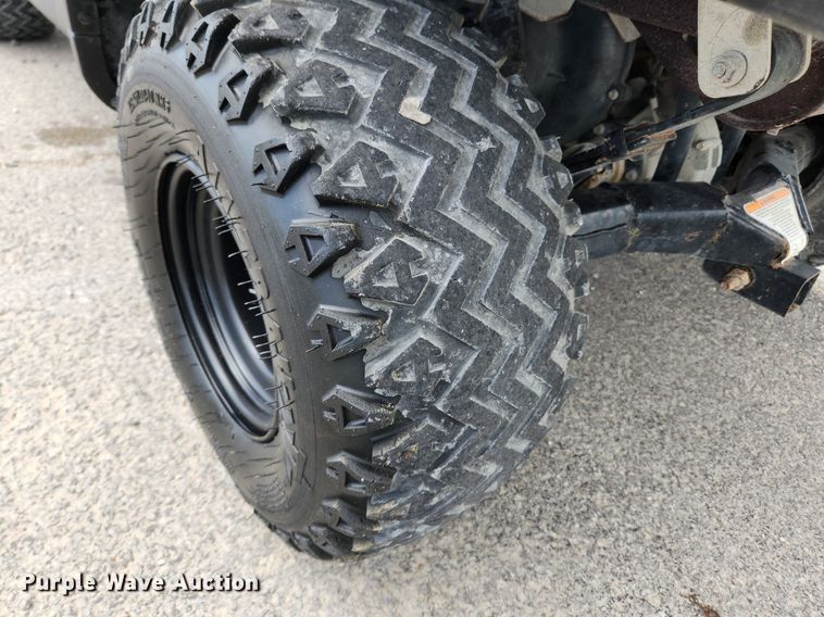 image for item MW9760 2017 Kawasaki Mule 4010  utility vehicle