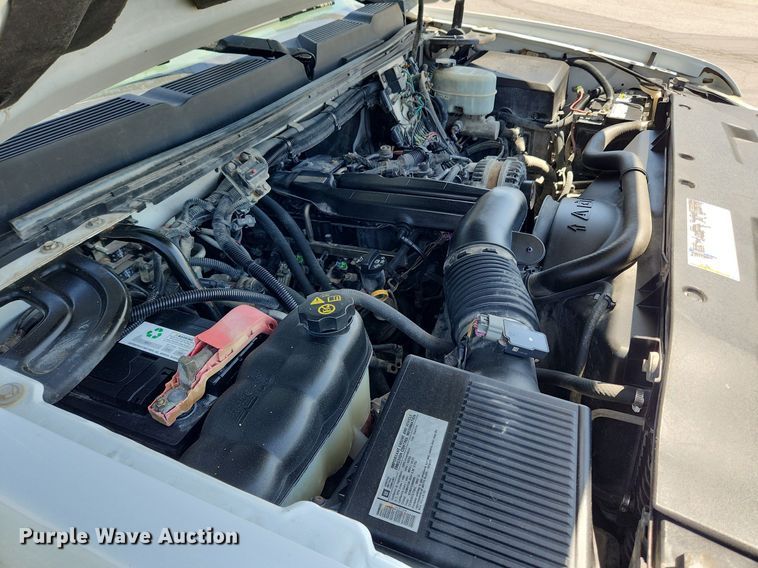 image for item MW9765 2009 Chevrolet Silverado 3500HD  Ext. Cab utility bed pickup truck