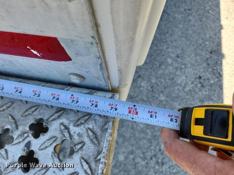 image for item MW9765 2009 Chevrolet Silverado 3500HD  Ext. Cab utility bed pickup truck