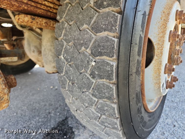 image for item MW9765 2009 Chevrolet Silverado 3500HD  Ext. Cab utility bed pickup truck