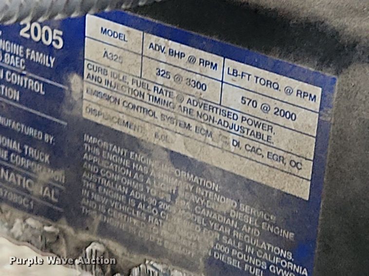 image for item MW9767 2005 Ford F250 Super Duty Lariat  Crew Cab pickup truck