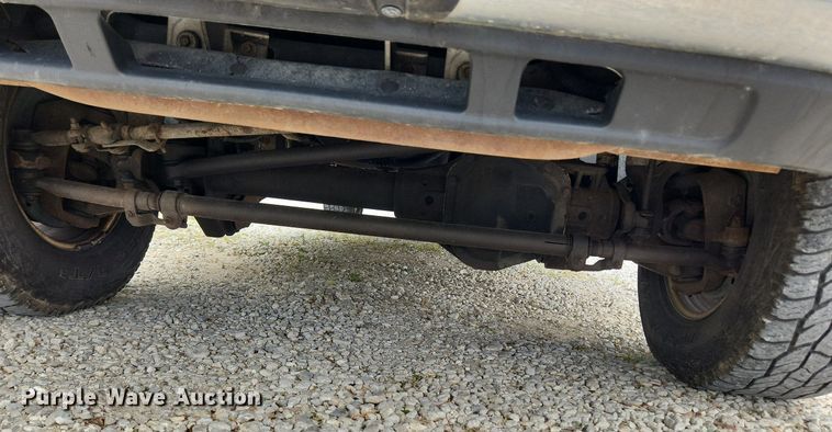 image for item MW9767 2005 Ford F250 Super Duty Lariat  Crew Cab pickup truck