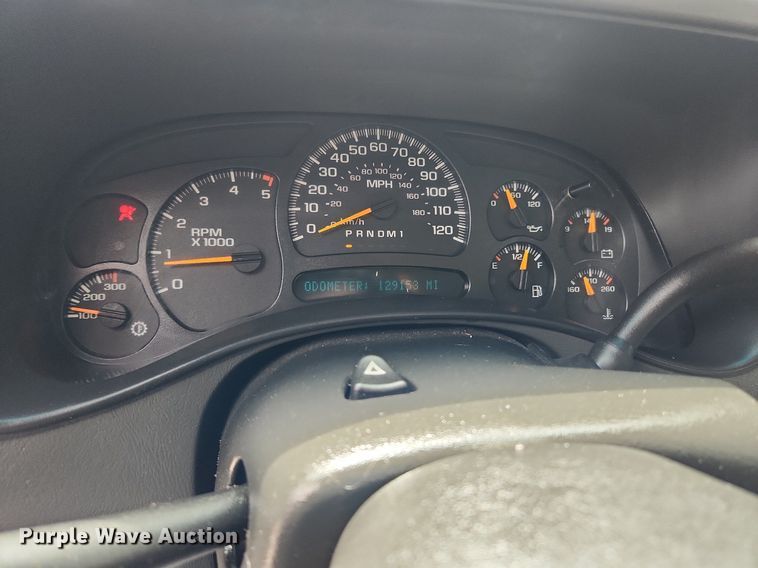 image for item MW9769 2007 Chevrolet Silverado 3500HD LT  Crew Cab pickup truck