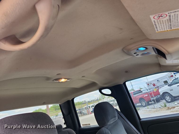 image for item MW9769 2007 Chevrolet Silverado 3500HD LT  Crew Cab pickup truck