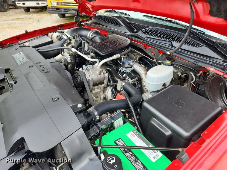 image for item MW9769 2007 Chevrolet Silverado 3500HD LT  Crew Cab pickup truck