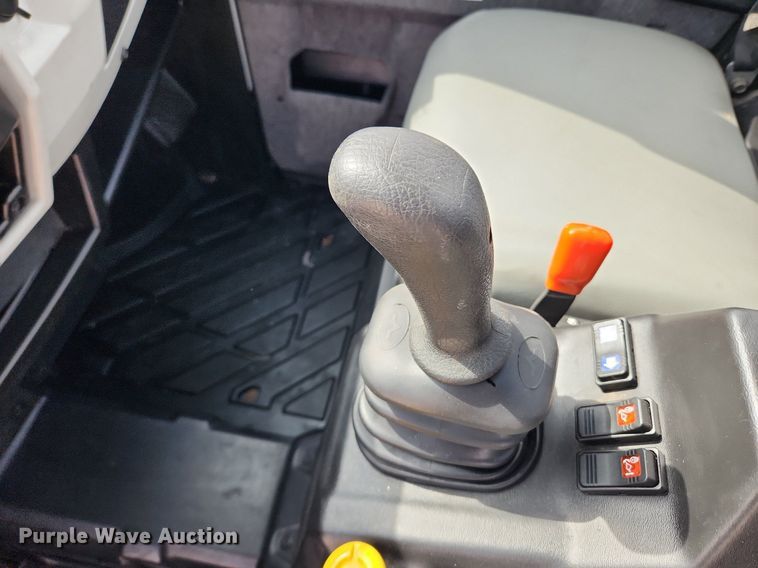 image for item MW9770 2013 Bobcat 3650  utility vehicle