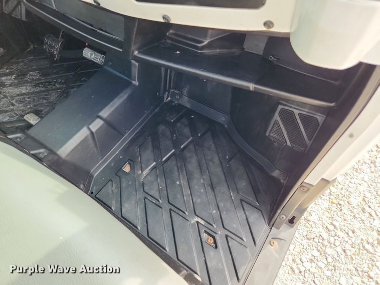 image for item MW9770 2013 Bobcat 3650  utility vehicle