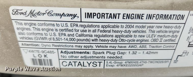 image for item MW9772 2004 Ford E350 Super Duty  utility van