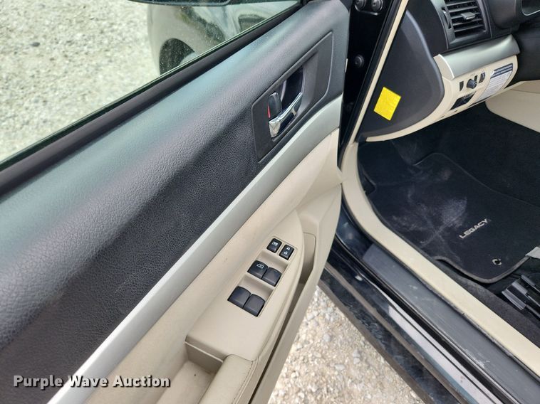 image for item MW9773 2011 Subaru Legacy