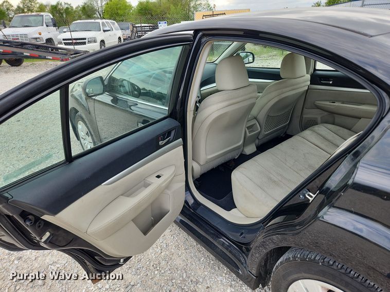 image for item MW9773 2011 Subaru Legacy