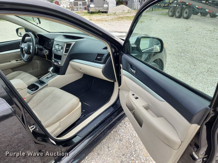 image for item MW9773 2011 Subaru Legacy