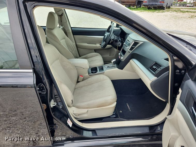 image for item MW9773 2011 Subaru Legacy