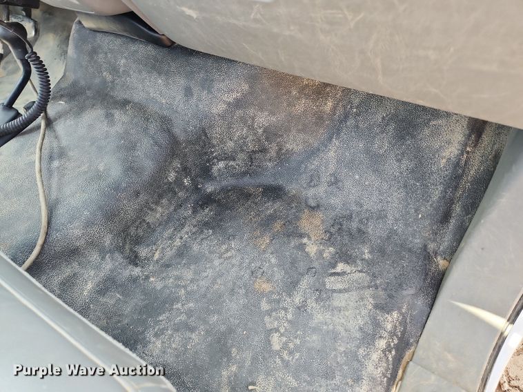 image for item MW9783 2006 Ford F250 Super Duty XL  pickup truck