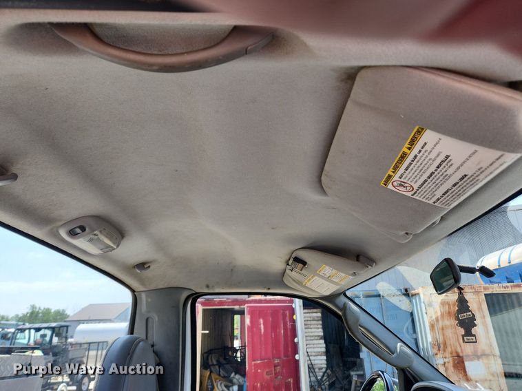 image for item MW9783 2006 Ford F250 Super Duty XL  pickup truck