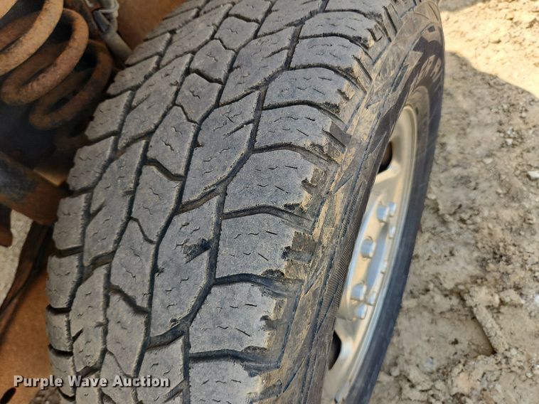 image for item MW9783 2006 Ford F250 Super Duty XL  pickup truck