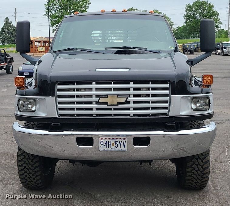 image for item MX9778 2008 Chevrolet C5500  flatbed truck