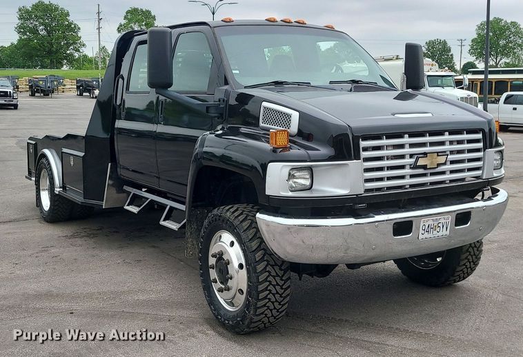 image for item MX9778 2008 Chevrolet C5500  flatbed truck