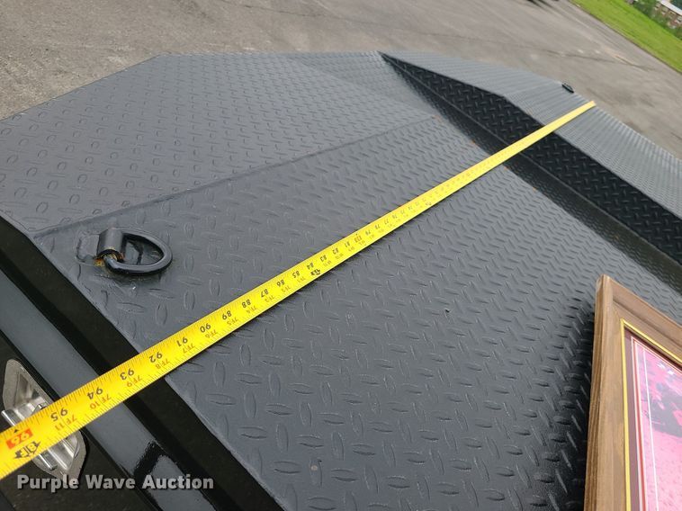 image for item MX9778 2008 Chevrolet C5500  flatbed truck