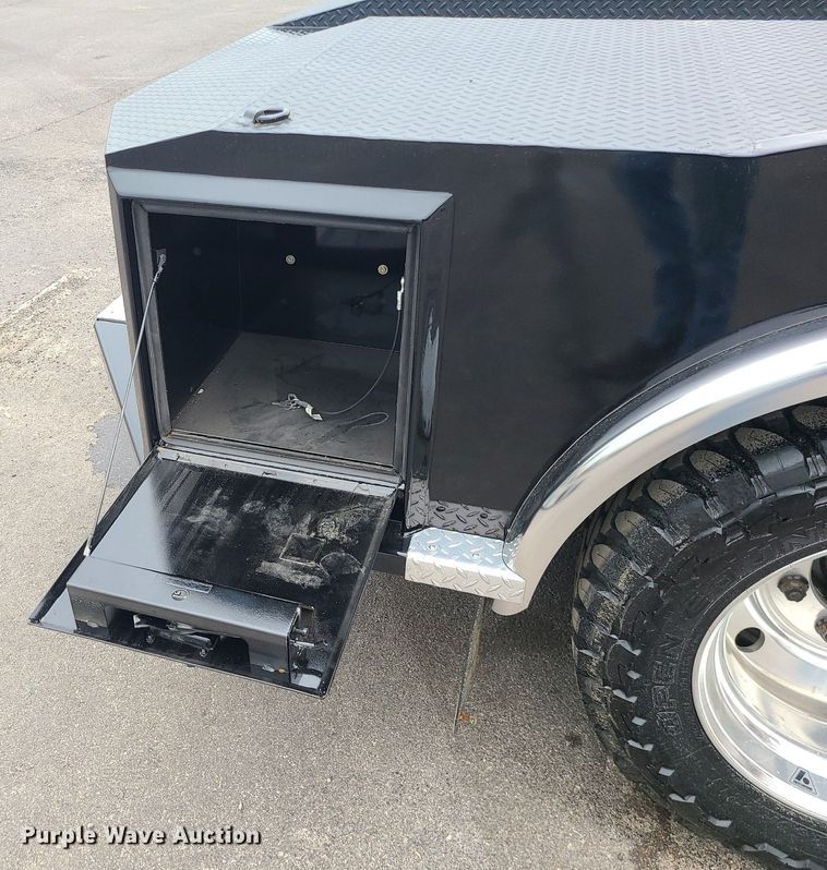 image for item MX9778 2008 Chevrolet C5500  flatbed truck