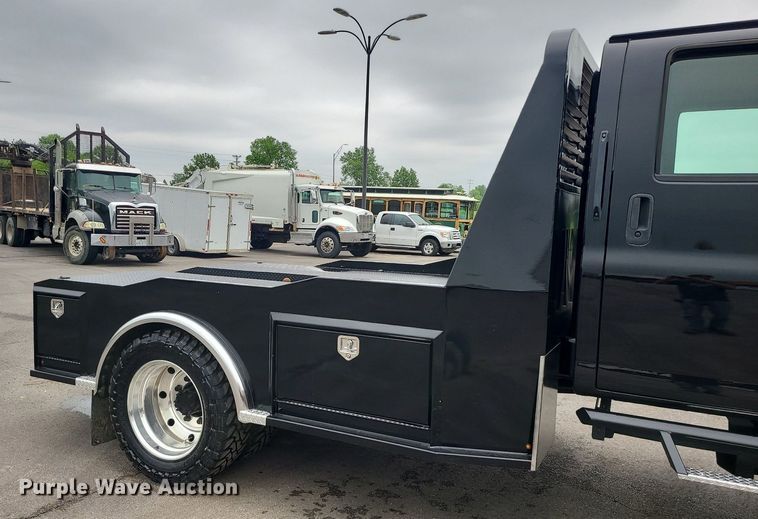 image for item MX9778 2008 Chevrolet C5500  flatbed truck