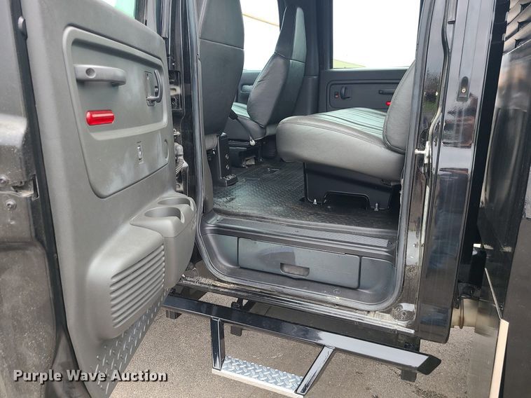 image for item MX9778 2008 Chevrolet C5500  flatbed truck