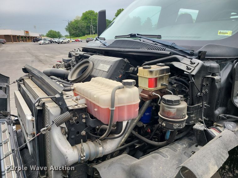 image for item MX9778 2008 Chevrolet C5500  flatbed truck