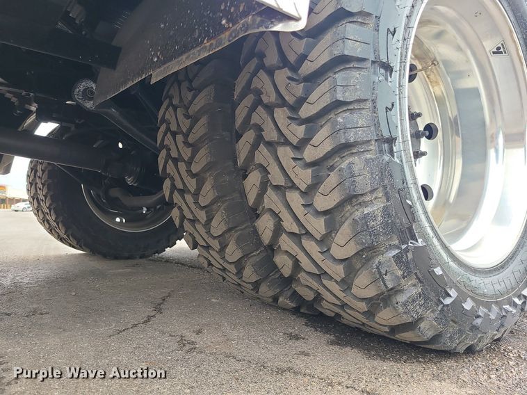 image for item MX9778 2008 Chevrolet C5500  flatbed truck