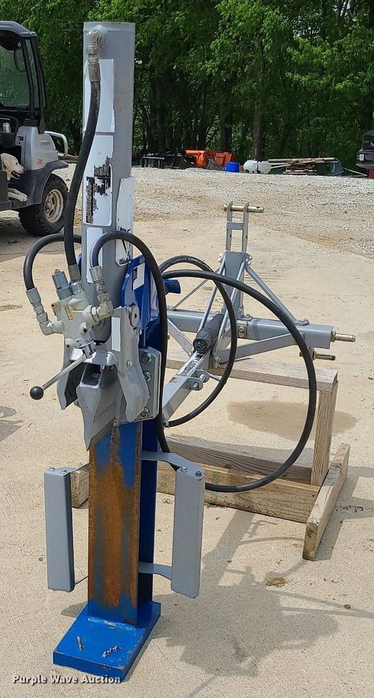 image for item MX9786 Powerhorse  log splitter