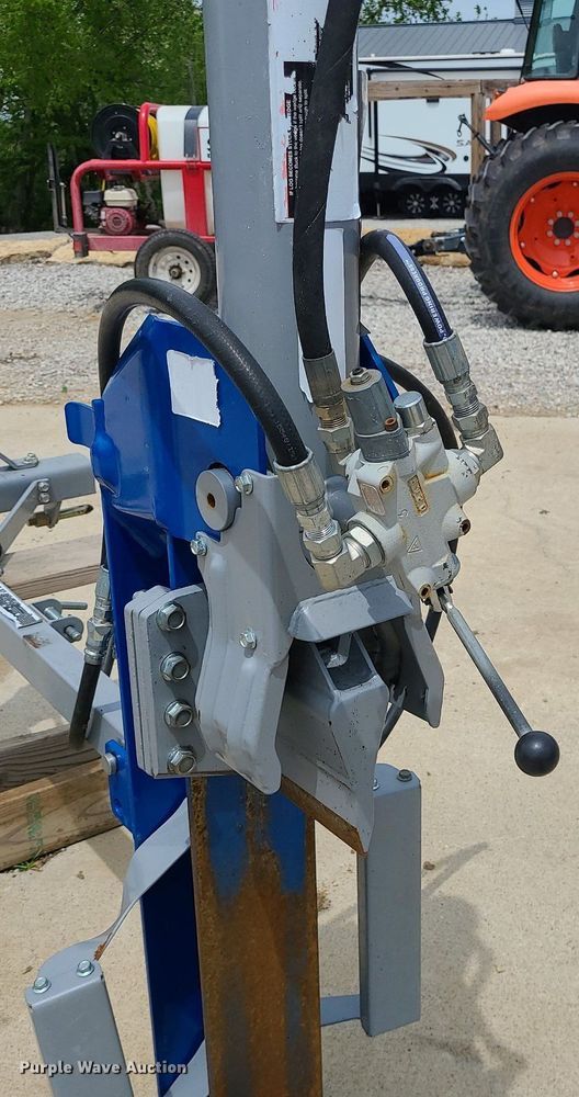 image for item MX9786 Powerhorse  log splitter