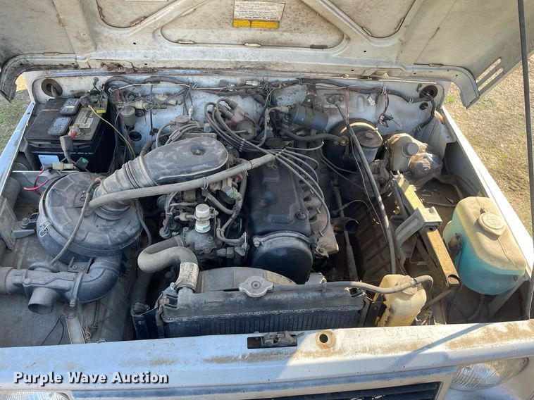 image for item MY9146 1988 Suzuki Samurai  SUV