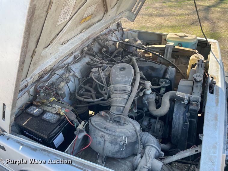 image for item MY9146 1988 Suzuki Samurai  SUV