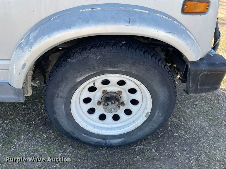 image for item MY9146 1988 Suzuki Samurai  SUV