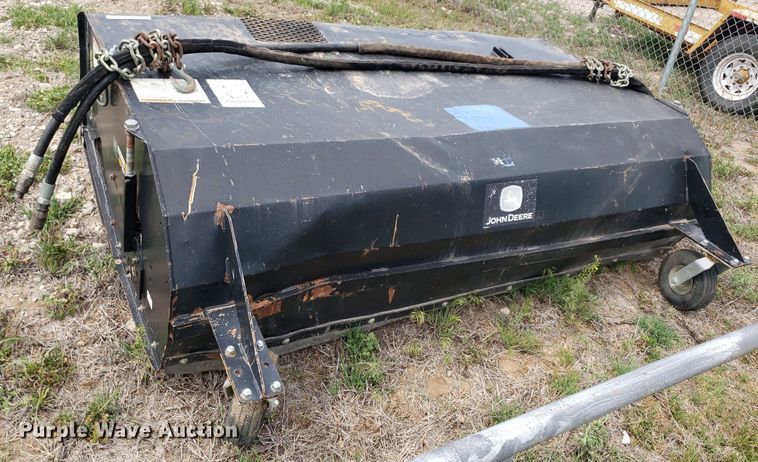 image for item OB9704 John Deere Worksite Pro BP84  skid steer broom