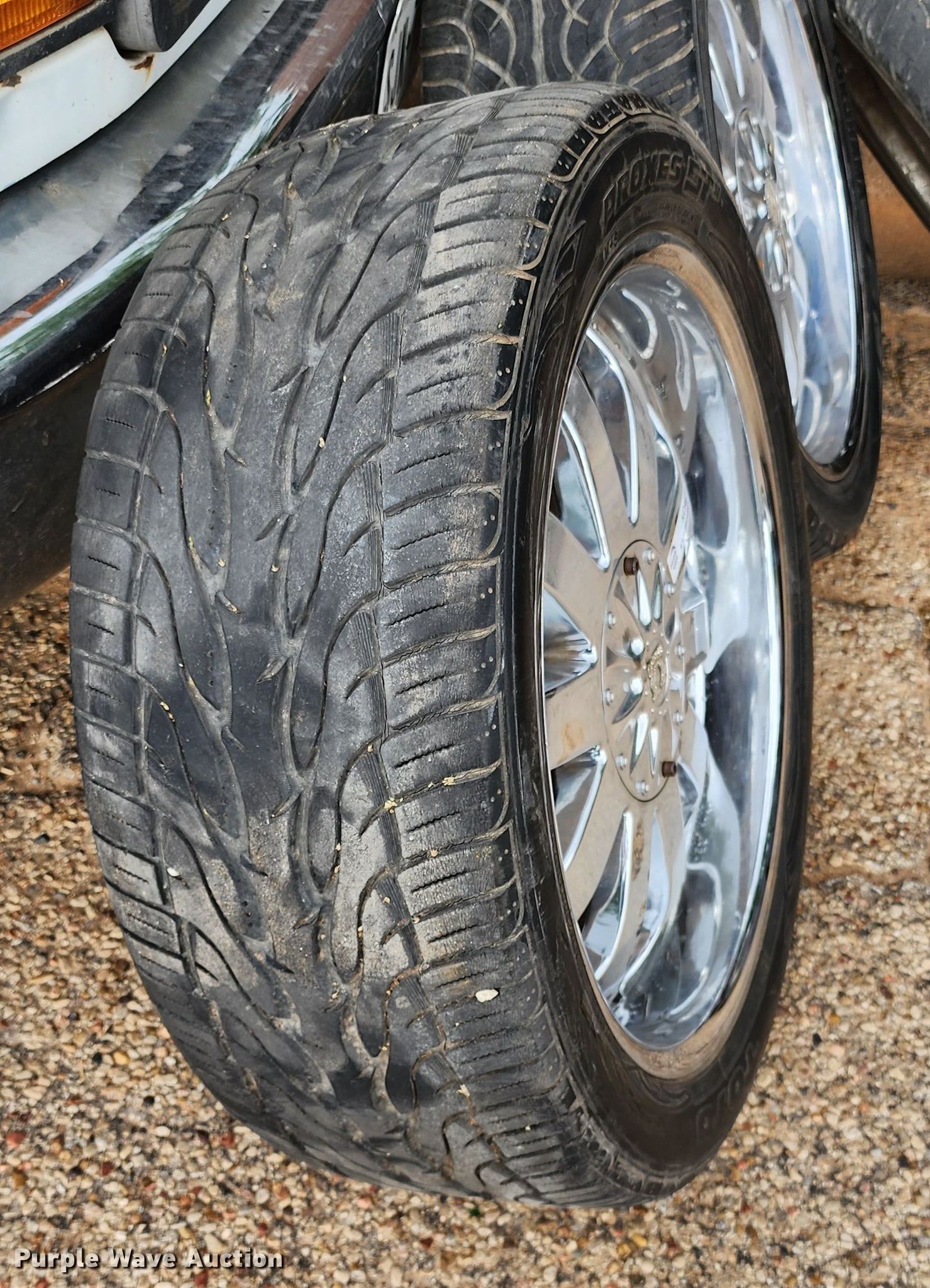 (4) 305/40R23 tires and wheels in Abilene, TX Item KC9671 for sale
