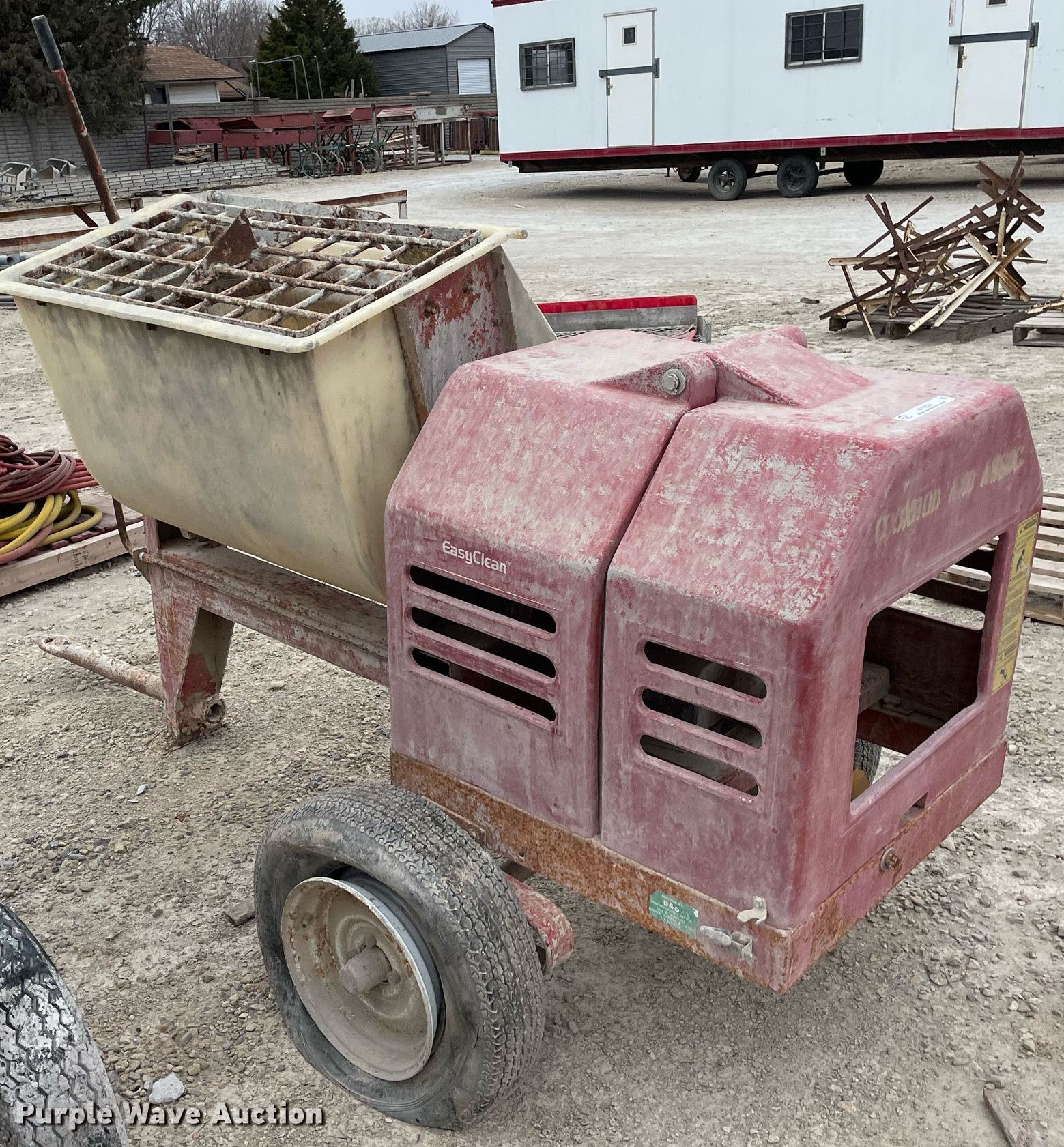 Whiteman Concrete mixer in Rose Hill, KS Item MY9082 sold Purple Wave