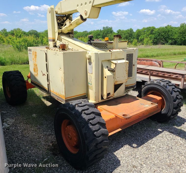 image for item DC6076 JLG 60HA  boom lift