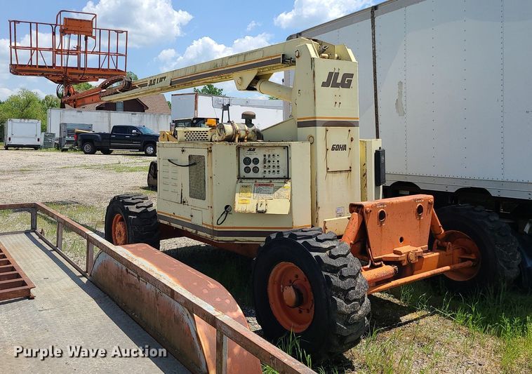 image for item DC6076 JLG 60HA  boom lift