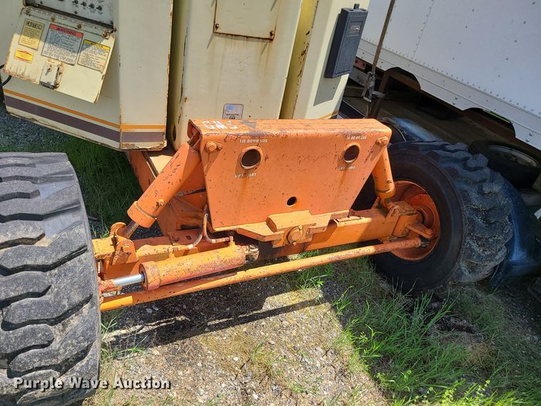 image for item DC6076 JLG 60HA  boom lift