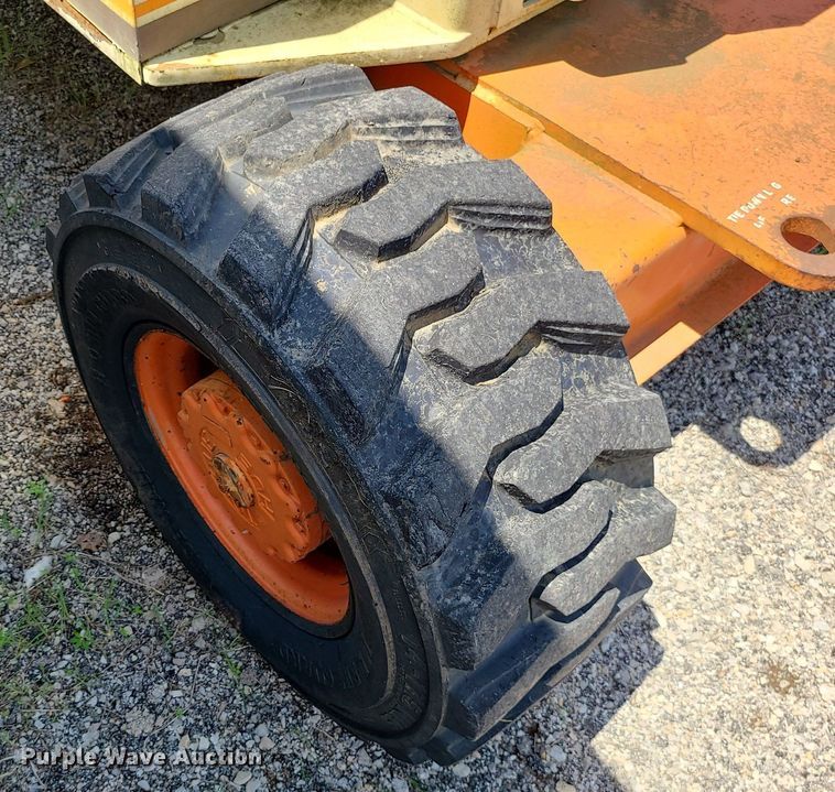 image for item DC6076 JLG 60HA  boom lift