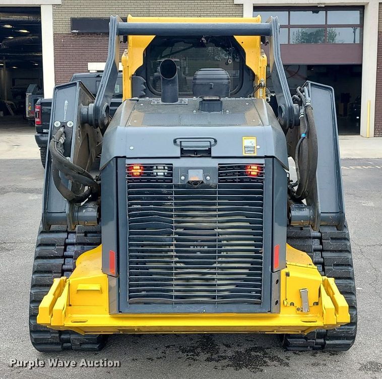 image for item DC6081 John Deere 333G  tracked skid steer loader