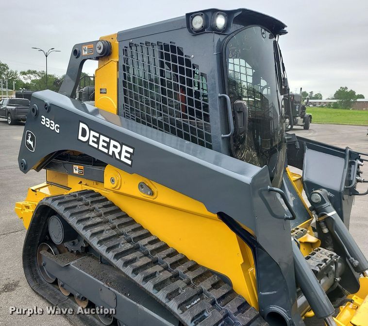 image for item DC6081 John Deere 333G  tracked skid steer loader