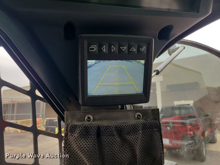 image for item DC6081 John Deere 333G  tracked skid steer loader