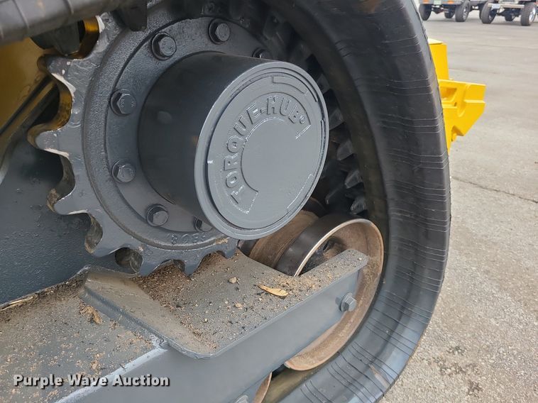 image for item DC6081 John Deere 333G  tracked skid steer loader