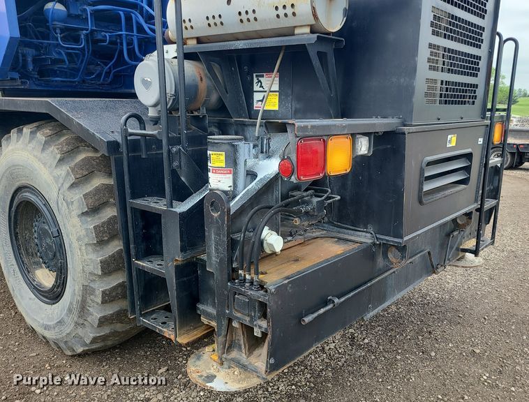 image for item DC6083 2011 Tadano GR300XL  crane