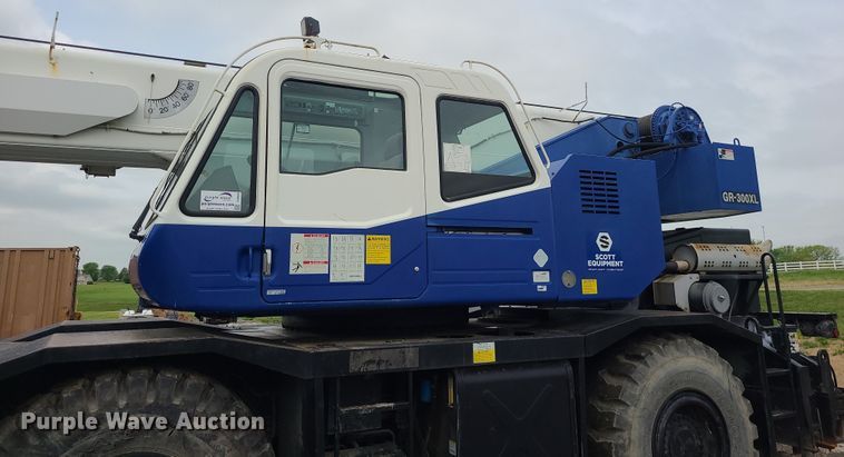 image for item DC6083 2011 Tadano GR300XL  crane